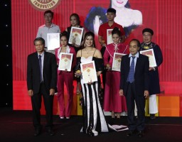 30 Doanh nhân và Doanh nghiệp đạt giải “Thương hiệu tốt nhất – Doanh nhân sáng tạo đổi mới - Best Brand 2022”