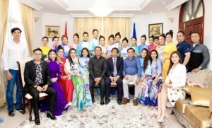Đoàn doanh nhân cuộc thi Hoa hậu Doanh nhân Á – Âu 2022 đến thăm Đại sứ quán Việt Nam tại Dubai, các Tiểu Vương Quốc Ả Rập Thống Nhất
