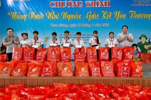 Học viện Tư pháp: Cơ sở tại thành phố Hồ Chí Minh tiếp nối hành trình trao yêu thương, chắp cánh ước mơ