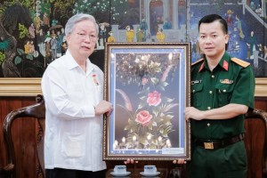 Học tập Bác để làm tốt hơn nhiệm vụ chăm sóc sức khỏe cộng đồng