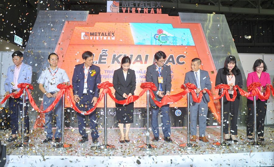 1 nghi thuc khai mac trien lam metalex vietnam 2022