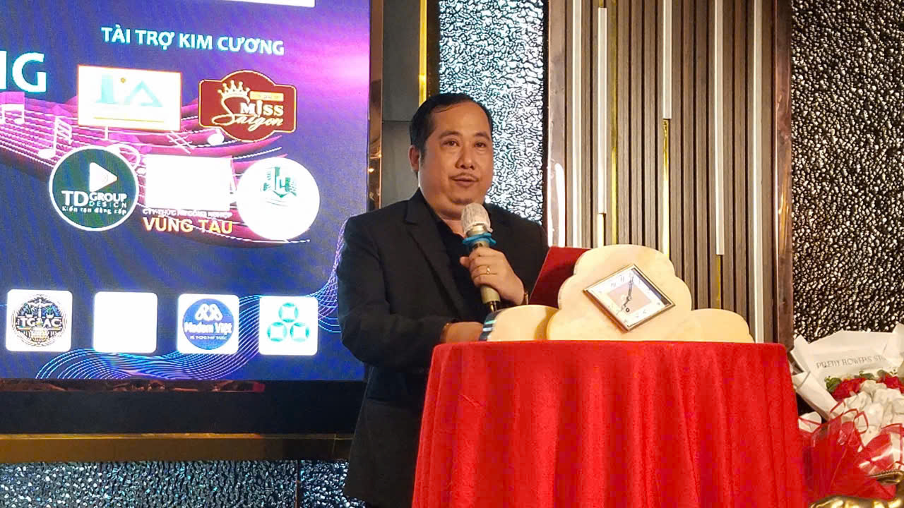 z7202719238946 8e9da63cc1c4e4c12645abe82d08750b